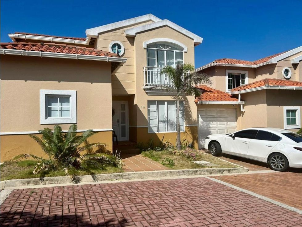 Casa en arriendo Atlántico Barranquilla Villa Santos 250 m2 Habitaciones 3 Baños 3 Garajes 2 Precio $9000000