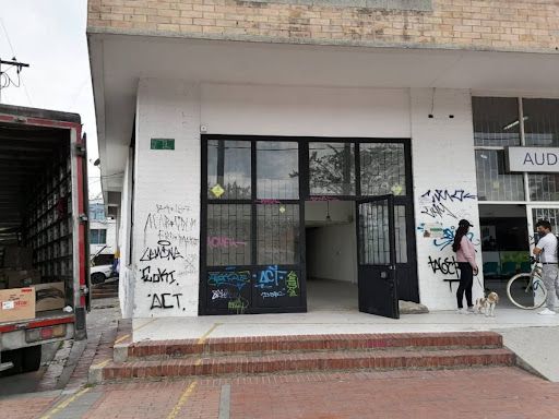 Local en arriendo Cundinamarca Bogotá Super Manzana 11 120 m2 Habitaciones 0 Baños 0 Garajes 0 Precio $10000000
