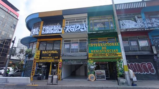 Local en arriendo Cundinamarca Bogotá El Retiro 110 m2 Habitaciones 0 Baños 3 Garajes 0 Precio $2500000