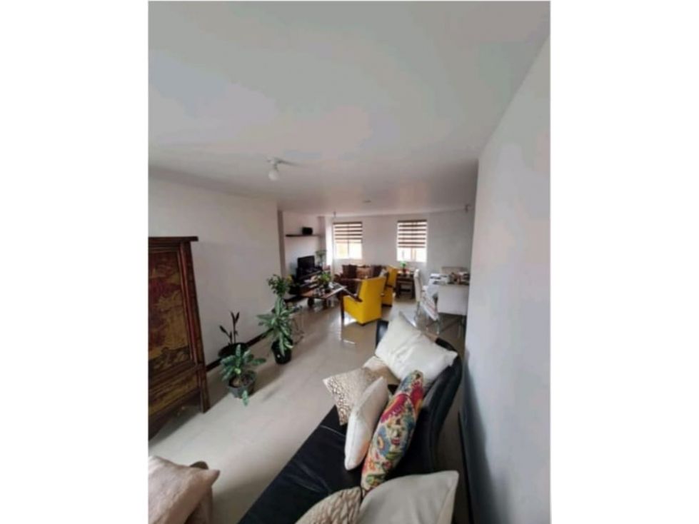 Apartamento en venta Antioquia Medellín Rosales 105 m2 Habitaciones 4 Baños 4 Garajes 2 Precio $700000000