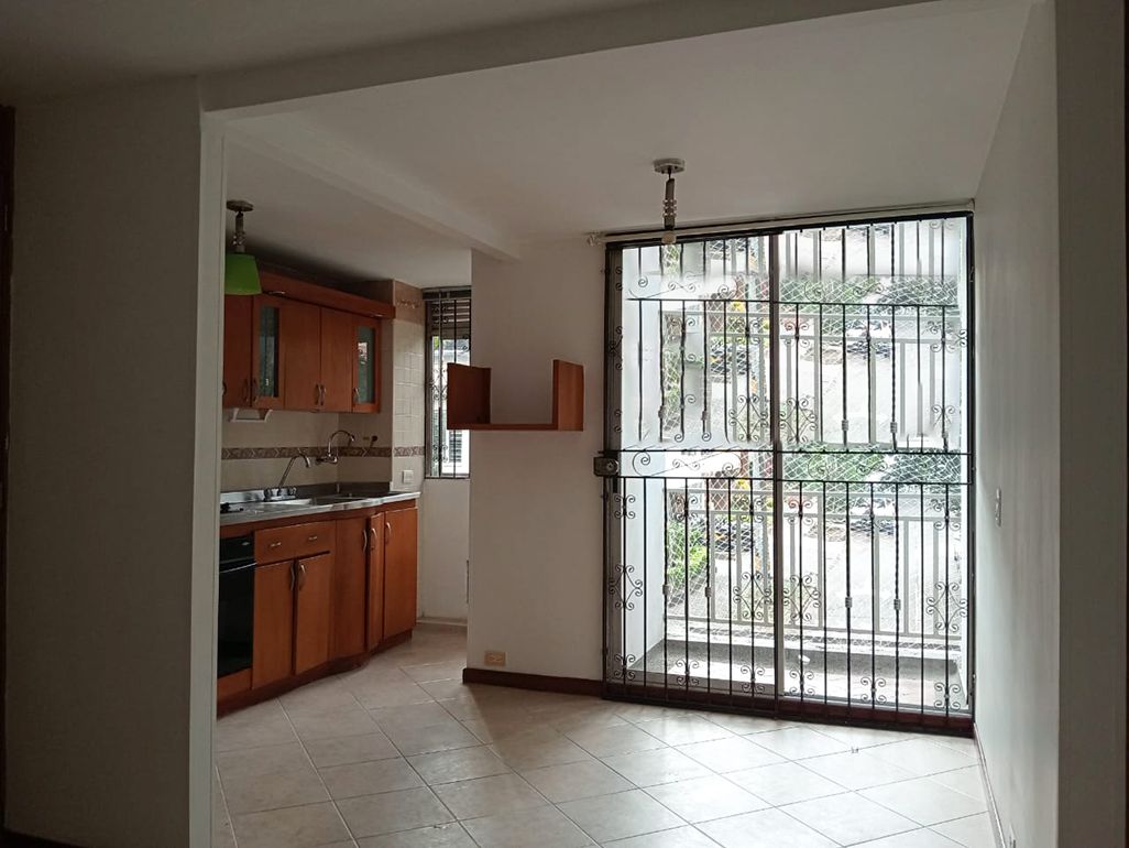 Apartamento en arriendo Antioquia Medellín El Velodromo 60 m2 Habitaciones 3 Baños 2 Garajes 1 Precio $2500000
