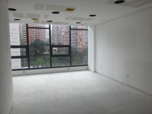 Oficina en venta Antioquia Medellín Alejandria 42 m2 Habitaciones 0 Baños 1 Garajes 1 Precio $580000000
