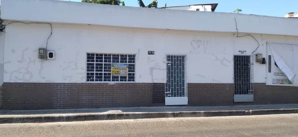 Local en arriendo Bolívar Cartagena Manga 45 m2 Habitaciones 0 Baños 1 Garajes 0 Precio $2500000