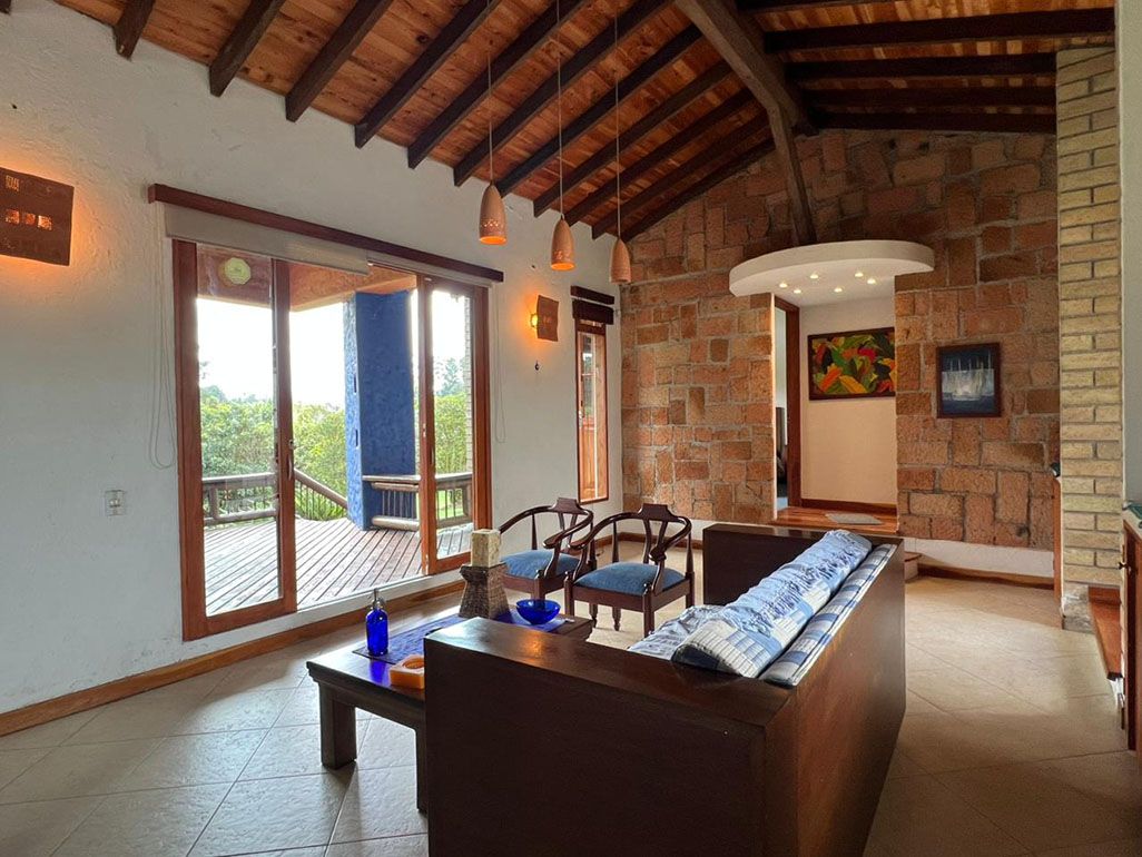 Casa en venta Antioquia Rionegro S3-de-10 270 m2 Habitaciones 2 Baños 3 Garajes 2 Precio $2050000000