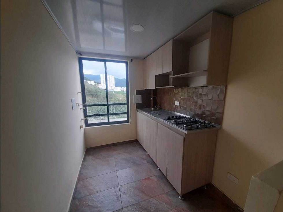 Casa en venta Caldas Manizales Viveros 190 m2 Habitaciones 8 Baños 3 Garajes 3 Precio $540000000
