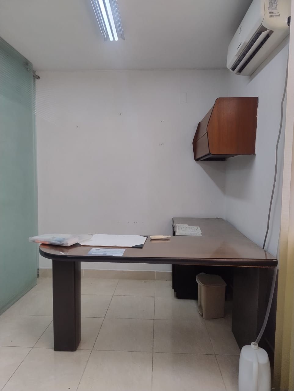 Oficina en venta Valle Del Cauca Cali Versalles 100 m2 Habitaciones 0 Baños 1 Garajes 0 Precio $100000000