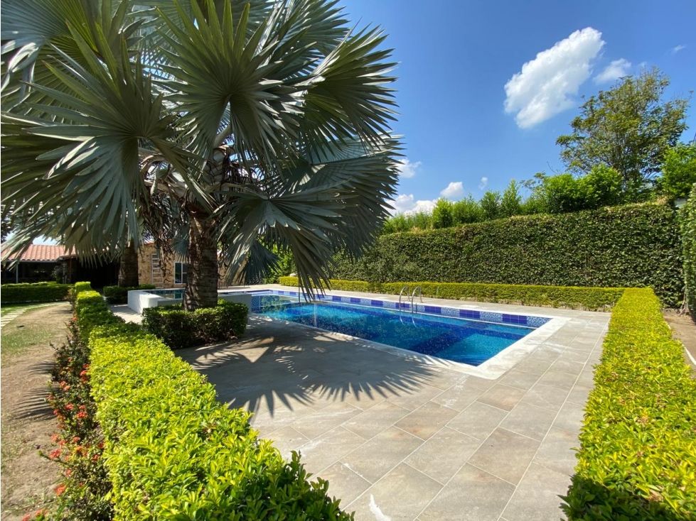 Finca en venta Valle Del Cauca Palmira Palmira 500 m2 Habitaciones 3 Baños 4 Garajes 0 Precio $1300000000