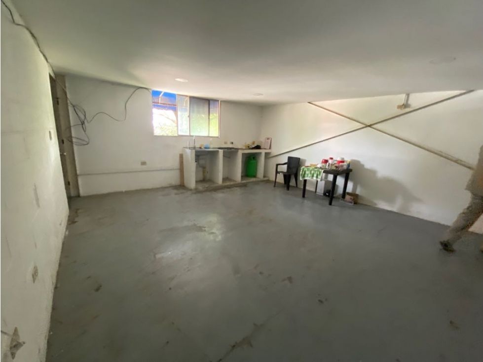 Bodega en arriendo Atlántico Barranquilla Villa San Pedro Iii 876 m2 Habitaciones 0 Baños 4 Garajes 4 Precio $15000000