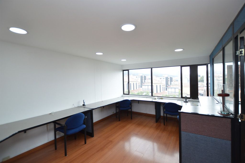 Oficina en arriendo Cundinamarca Bogotá San Luis 35 m2 Habitaciones 0 Baños 1 Garajes 1 Precio $2022400