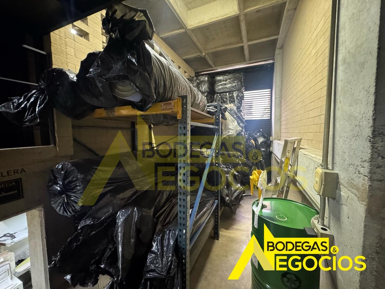 Bodega en venta Antioquia Medellín Trinidad 342 m2 Habitaciones 0 Baños 3 Garajes 0 Precio $1500000000