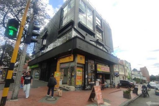 Oficina en arriendo Cundinamarca Bogotá Marly 280 m2 Habitaciones 0 Baños 2 Garajes 0 Precio $7500000