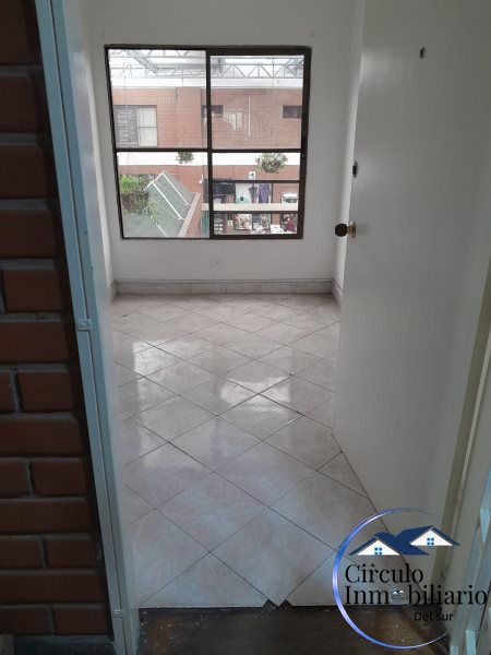 Oficina en arriendo Antioquia Medellín Miranda 10 m2 Habitaciones 0 Baños 0 Garajes 0 Precio $650000