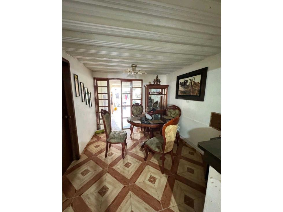 Casa en venta Caldas Chinchiná Nuevo Horizonte 300 m2 Habitaciones 8 Baños 5 Garajes 1 Precio $530000000