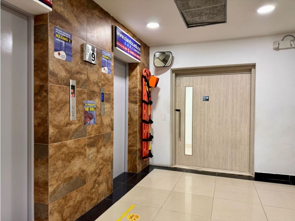 Oficina en arriendo Antioquia Bello Niquía 700 m2 Habitaciones 0 Baños 10 Garajes 5 Precio $25000000