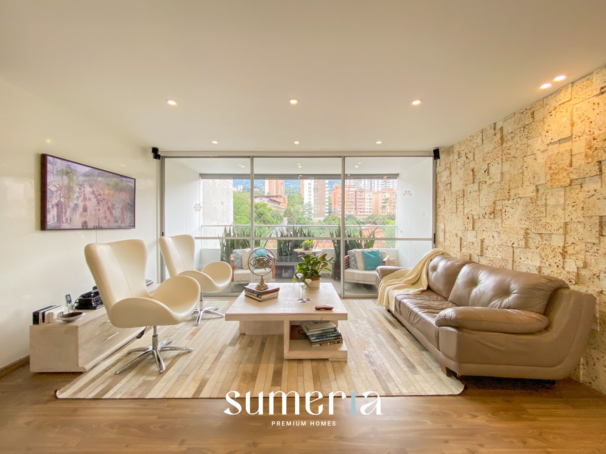 Apartamento en arriendo Antioquia Envigado Zúñiga 134 m2 Habitaciones 3 Baños 5 Garajes 2 Precio $7200000