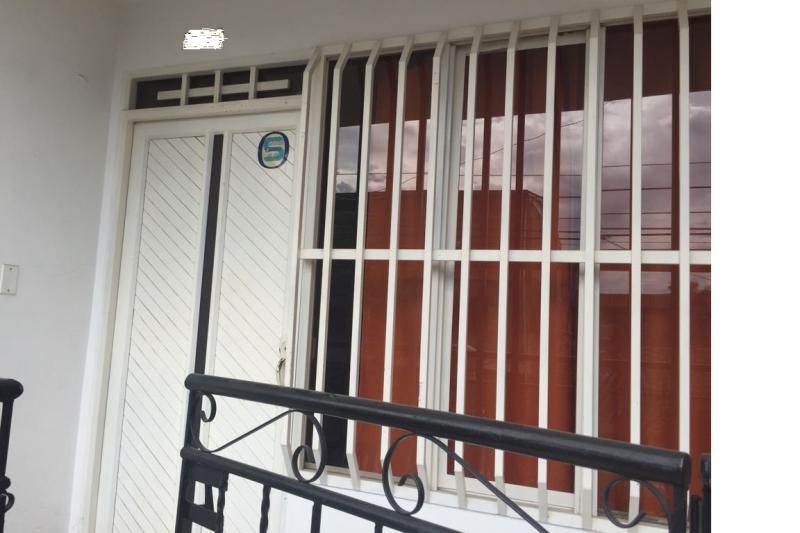 Casa en venta Valle Del Cauca Cali Cañaverales - Los Samanes 73 m2 Habitaciones 3 Baños 3 Garajes 0 Precio $380000000