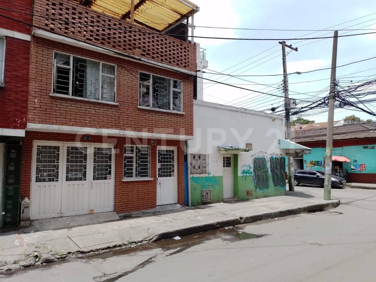 Casa en arriendo Cundinamarca Bogotá Centro Fontibon 124 m2 Habitaciones 3 Baños 2 Garajes 0 Precio $3900000