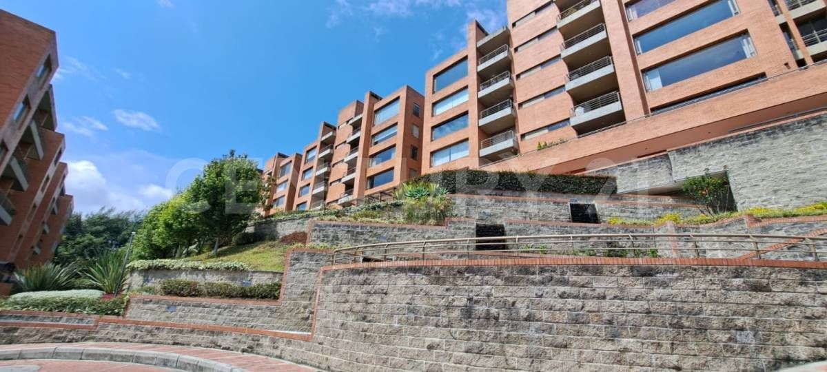 Apartamento en venta Cundinamarca Bogotá El Plan 207 m2 Habitaciones 3 Baños 4 Garajes 3 Precio $1500000000