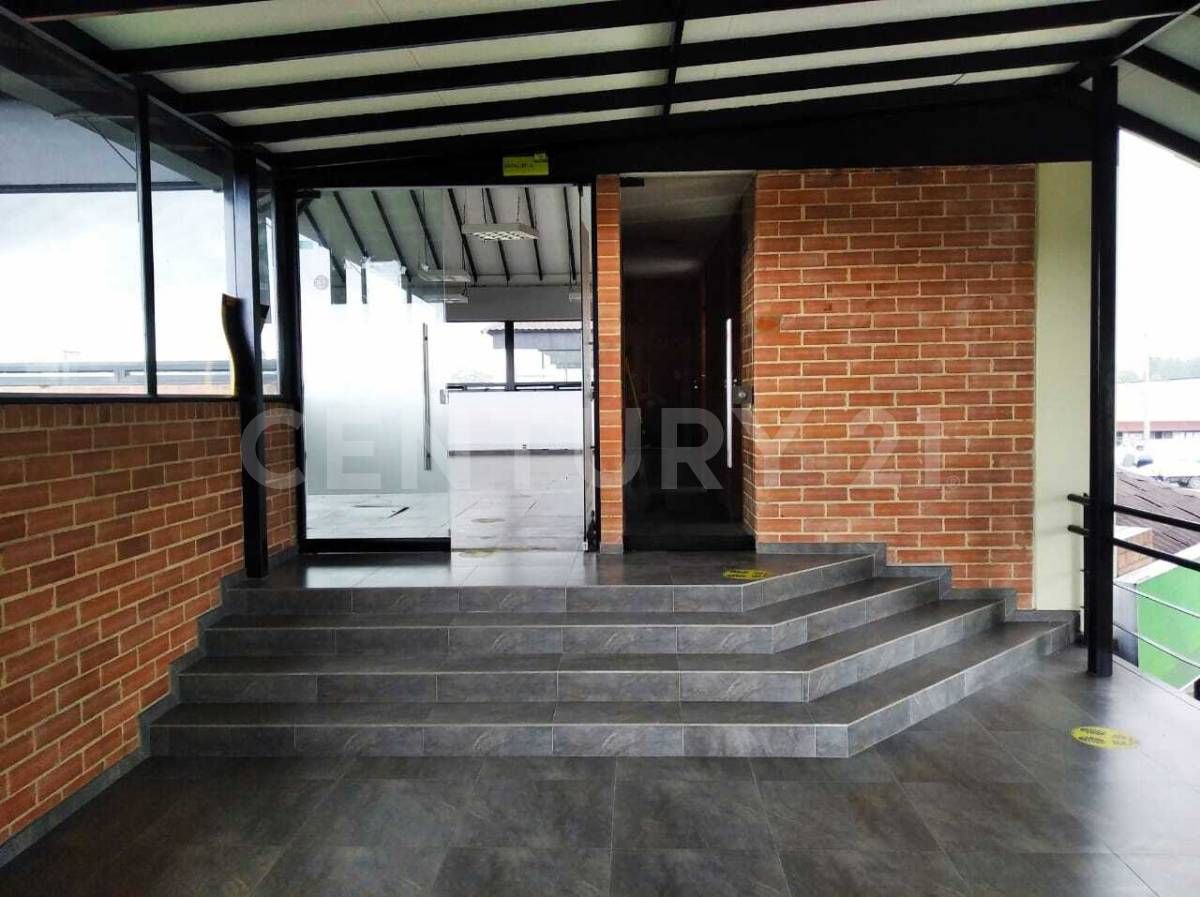 Local en arriendo Cundinamarca Siberia Siberia 98 m2 Habitaciones 0 Baños 3 Garajes 1 Precio $3300000