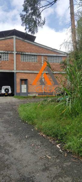 Bodega en arriendo Antioquia Caldas Caldas 500 m2 Habitaciones 0 Baños 2 Garajes 0 Precio $10000000
