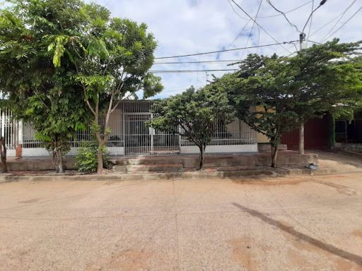 Casa en venta Huila Neiva Nn 500 m2 Habitaciones 4 Baños 2 Garajes 5 Precio $480000000