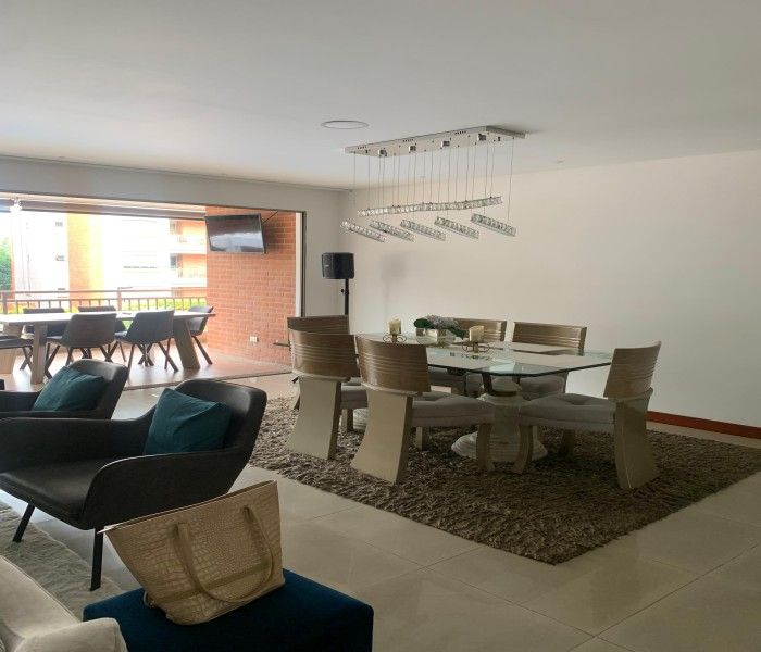 Apartamento en venta Valle Del Cauca Cali Parcelaciones Pance 232 m2 Habitaciones 4 Baños 5 Garajes 2 Precio $1250000000