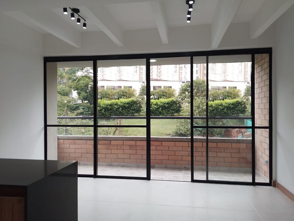 Apartamento en arriendo Antioquia Medellín Castropol 64 m2 Habitaciones 2 Baños 2 Garajes 1 Precio $3000000