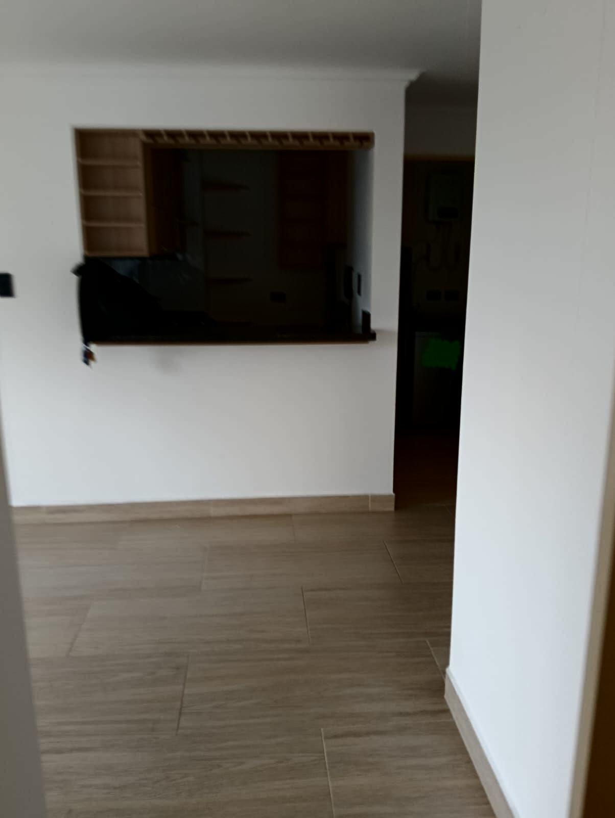 Apartaestudio en arriendo Risaralda Pereira Pinares De San Martin 42 m2 Habitaciones 1 Baños 1 Garajes 1 Precio $2000000