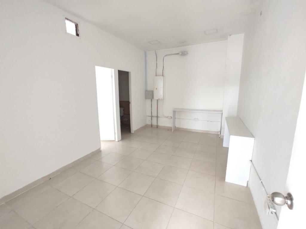 Local en venta Atlántico Barranquilla Asd 49 m2 Habitaciones 0 Baños 0 Garajes 0 Precio $360000000