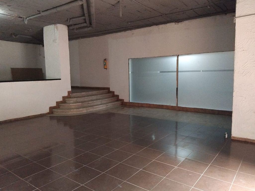 Local en arriendo Antioquia Medellín La Candelaria 146 m2 Habitaciones 0 Baños 2 Garajes 0 Precio $10800000