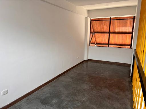 Local en arriendo Cundinamarca Bogotá Prado Pinzón 23 m2 Habitaciones 0 Baños 1 Garajes 1 Precio $1425600