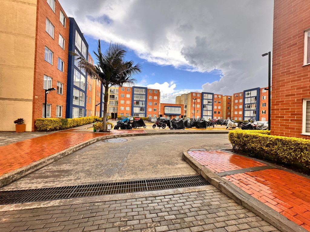 Apartamento en arriendo Cundinamarca Bogotá Bilbao I Sector 55 m2 Habitaciones 2 Baños 2 Garajes 0 Precio $1100000