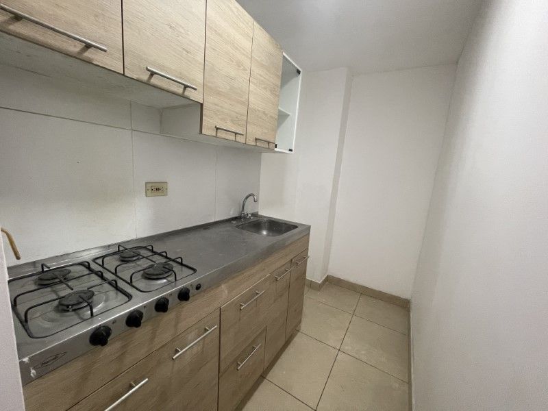 Oficina en arriendo Antioquia Medellín Granada 40 m2 Habitaciones 0 Baños 1 Garajes 0 Precio $1900000