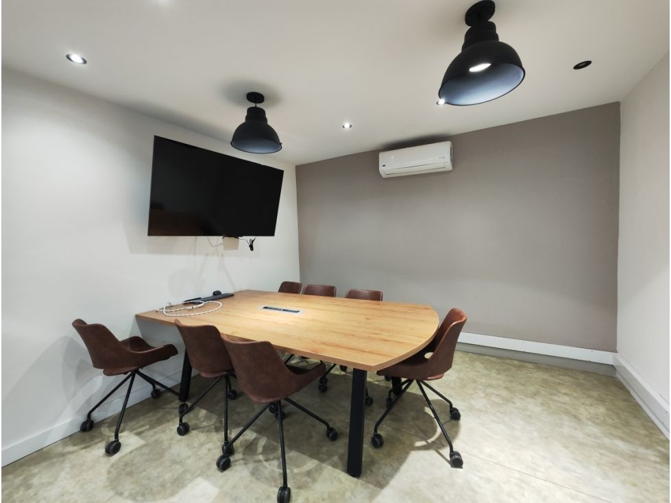 Local en venta Antioquia Medellín La Candelaria 534 m2 Habitaciones 0 Baños 0 Garajes 2 Precio $1800000000