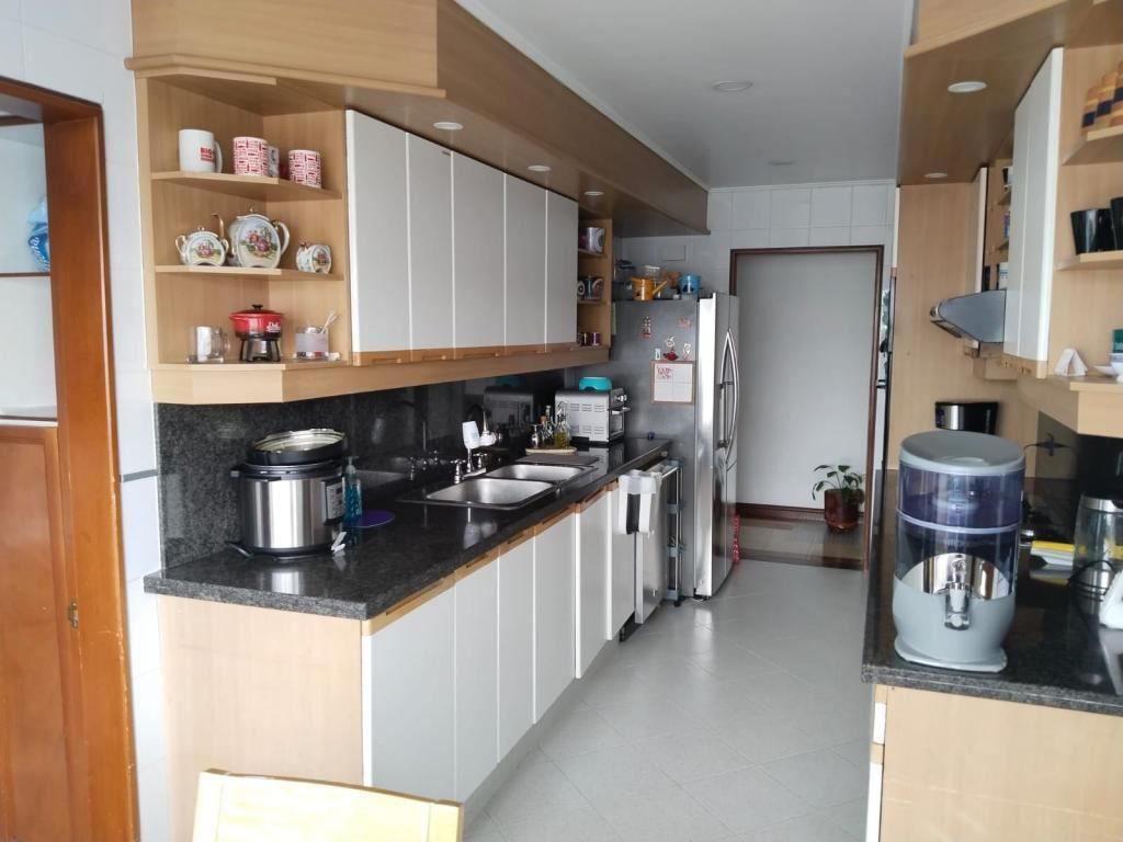 Apartamento en arriendo Cundinamarca Bogotá Escuela De Infantería 200 m2 Habitaciones 4 Baños 4 Garajes 2 Precio $7000000