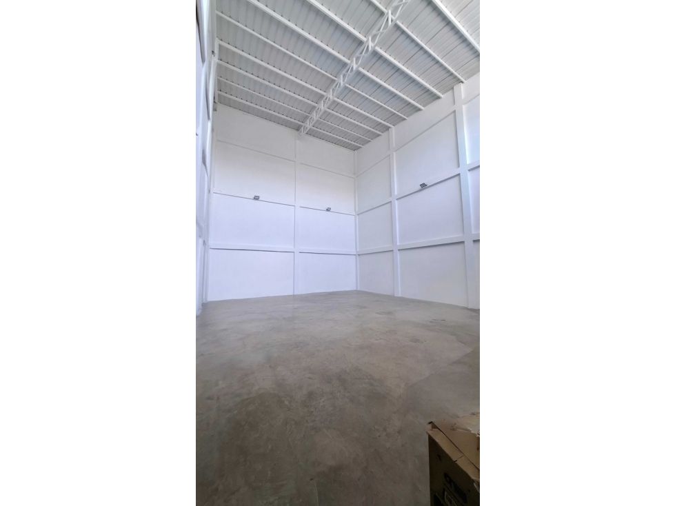 Bodega en venta Cundinamarca Bogotá Ciudad Quirigua 190 m2 Habitaciones 0 Baños 3 Garajes 2 Precio $1180000000