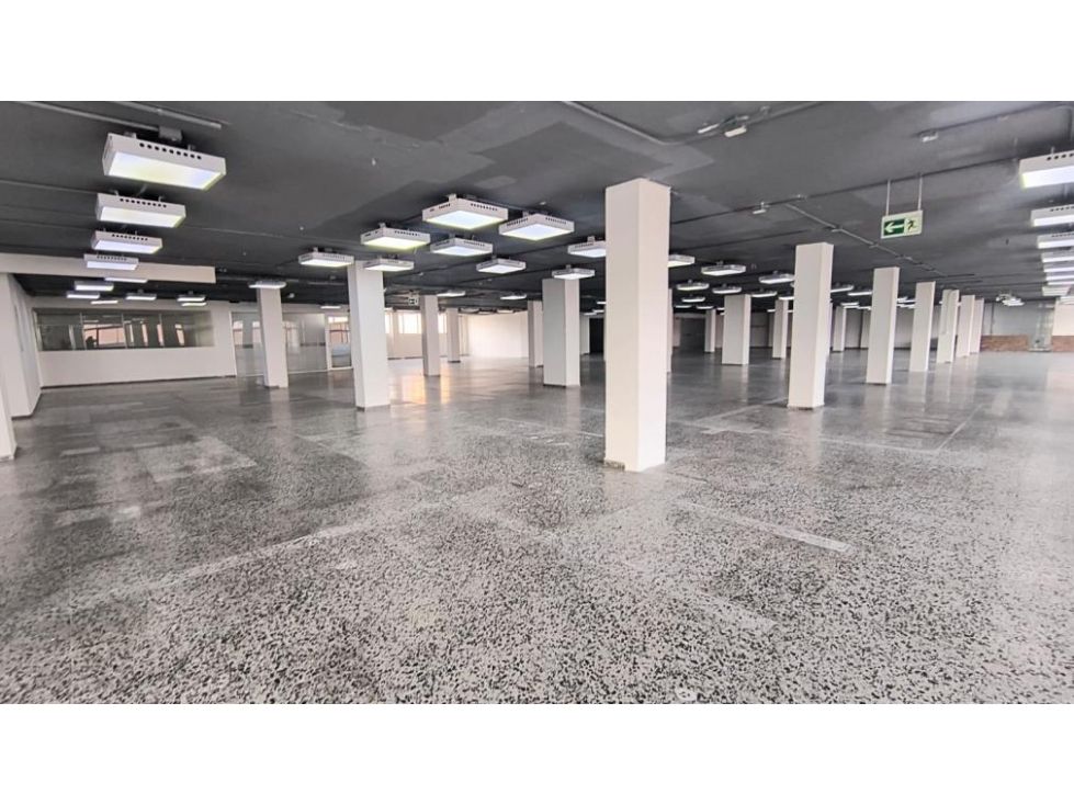 Oficina en arriendo Cundinamarca Bogotá La Camelia 1667 m2 Habitaciones 0 Baños 10 Garajes 0 Precio $33000000
