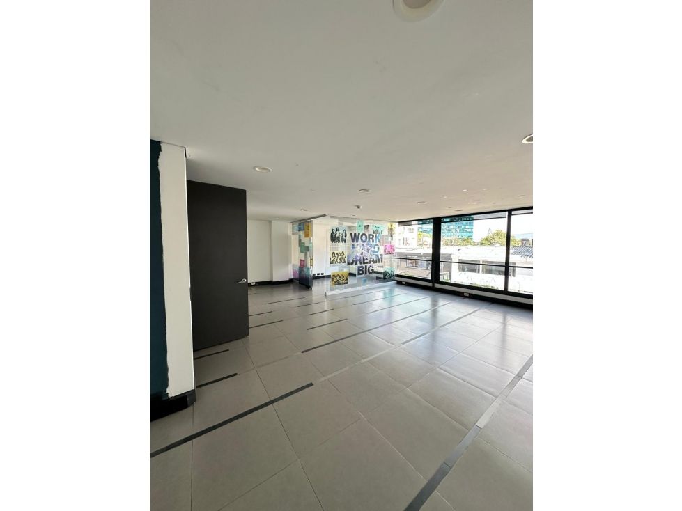 Edificio en arriendo Cundinamarca Bogotá Santa Ana Occidental 920 m2 Habitaciones 0 Baños 10 Garajes 0 Precio $47000000