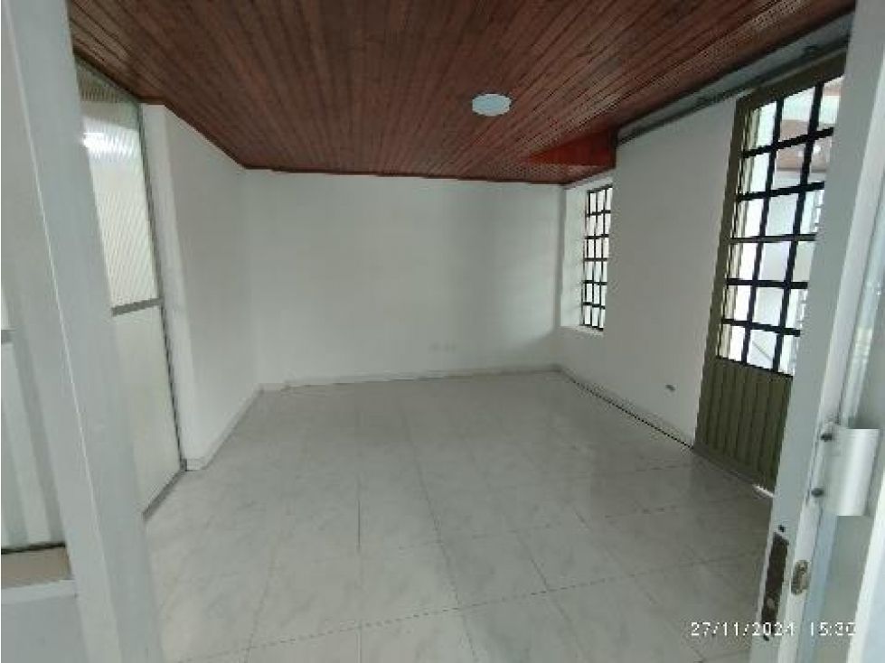 Oficina en arriendo Meta Villavicencio San Isidro 170 m2 Habitaciones 0 Baños 5 Garajes 0 Precio $2800000