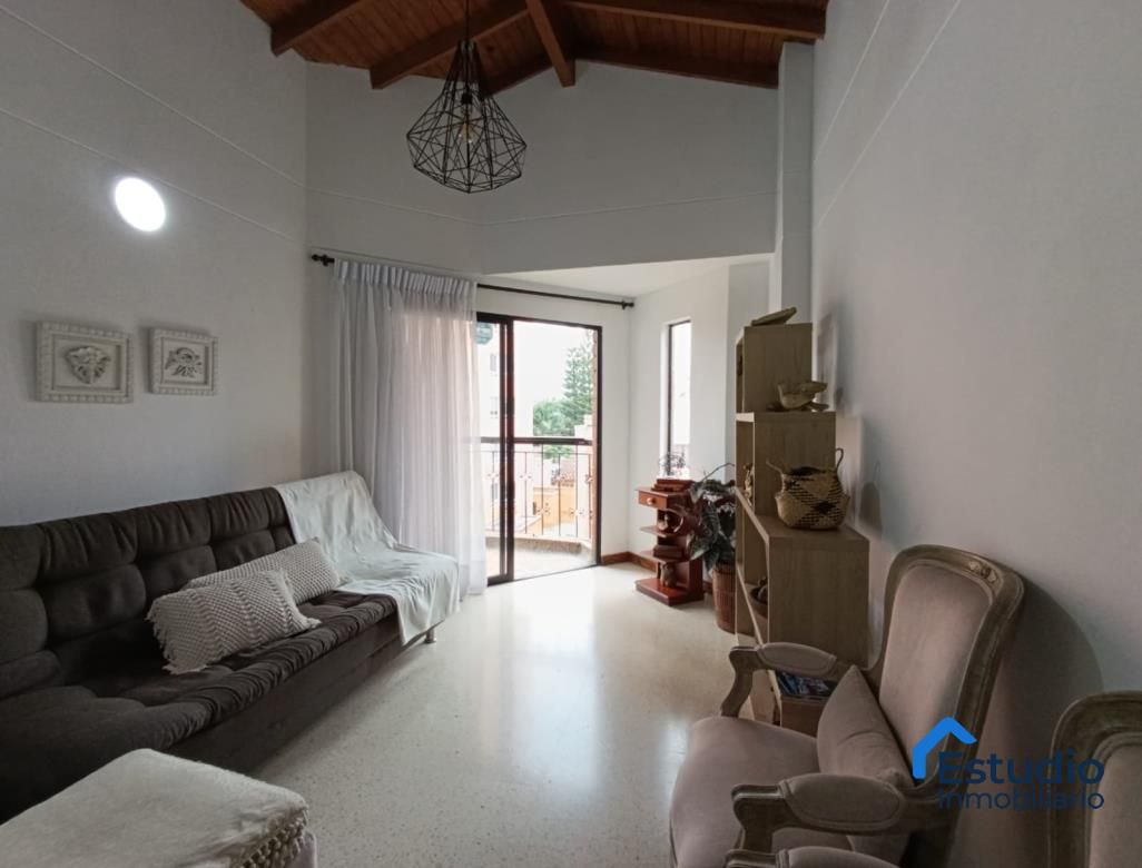 Apartamento en venta Antioquia Medellín El Nogal- Los Almendros 98 m2 Habitaciones 3 Baños 3 Garajes 1 Precio $500000000