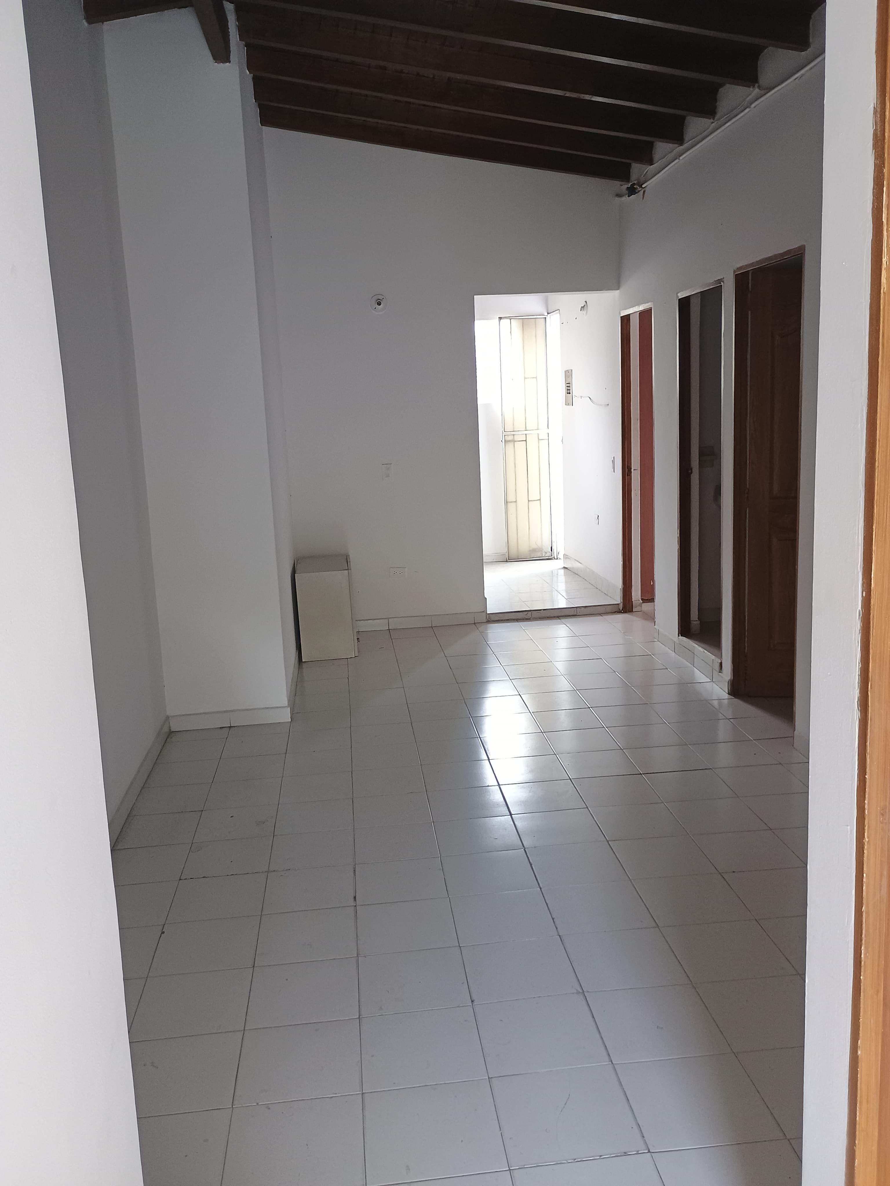 Casa en arriendo Antioquia Medellín Santa Lucia 75 m2 Habitaciones 3 Baños 2 Garajes 0 Precio $2250000