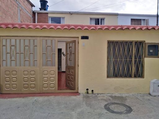Casa en venta Cundinamarca Bogotá El Cedro 180 m2 Habitaciones 6 Baños 2 Garajes 1 Precio $500000000