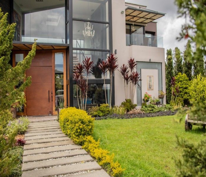 Casa en venta Antioquia Envigado Envigado 437 m2 Habitaciones 4 Baños 4 Garajes 2 Precio $3800000000