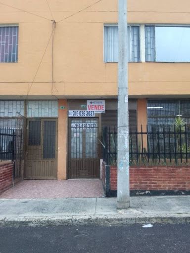 Local en venta Cundinamarca Bogotá Gustavo Restrepo 28 m2 Habitaciones 0 Baños 1 Garajes 0 Precio $125000000
