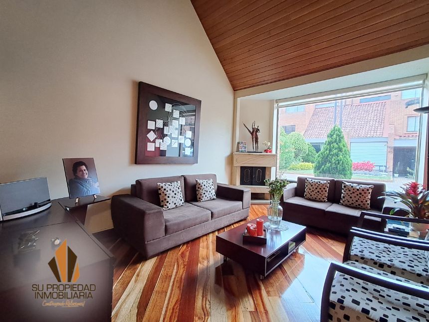 Casa en venta Cundinamarca Bogotá Prado Veraniego Norte 167 m2 Habitaciones 3 Baños 5 Garajes 2 Precio $1200000000