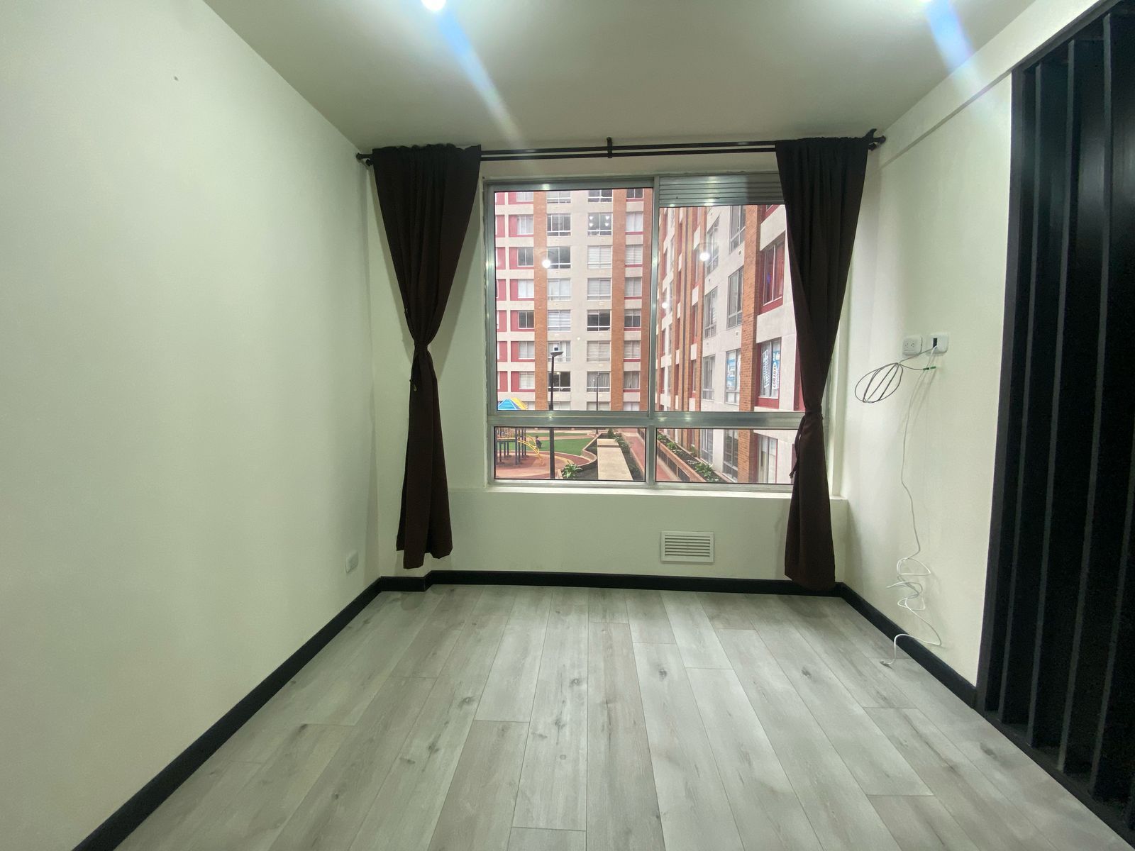 Apartaestudio en arriendo Cundinamarca Bogotá Cjr 176 Park 40 m2 Habitaciones 1 Baños 1 Garajes 0 Precio $1500000