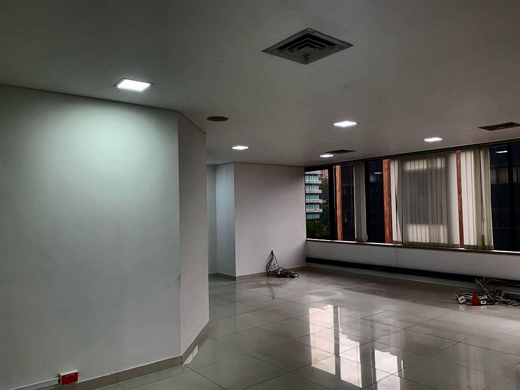 Oficina en arriendo Antioquia Medellín Alejandria 60 m2 Habitaciones 0 Baños 1 Garajes 1 Precio $9100000
