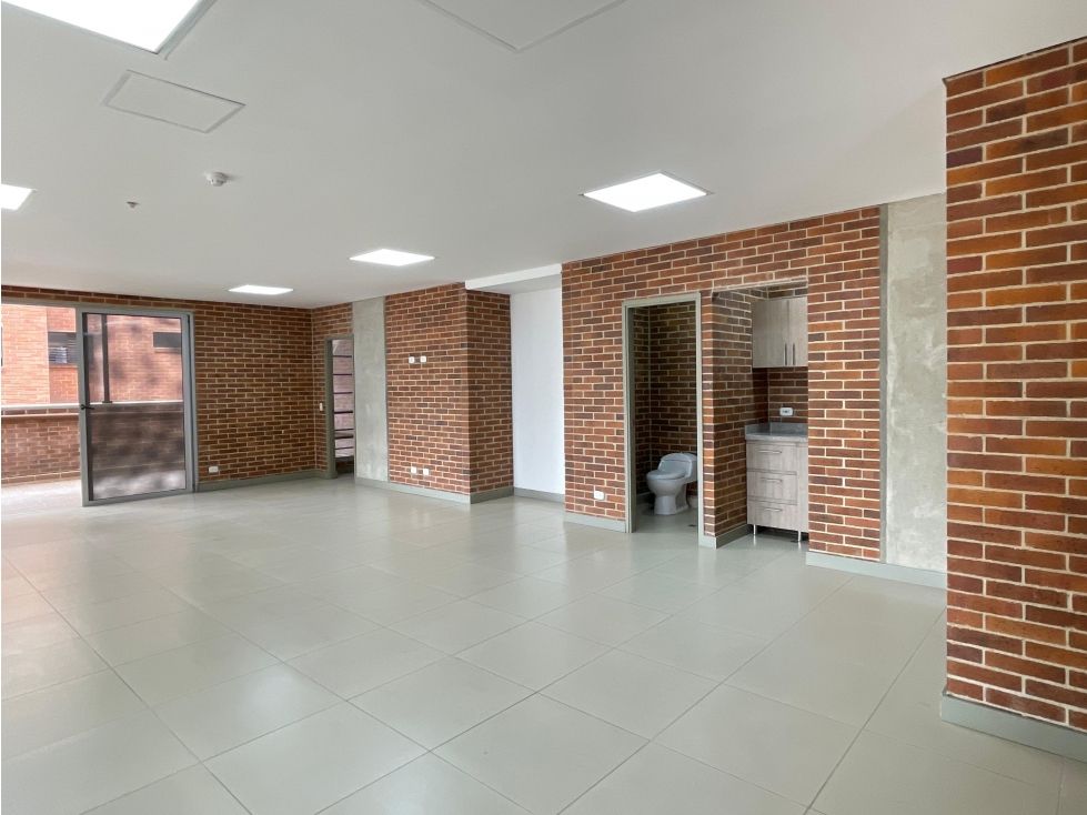 Oficina en arriendo Antioquia Medellín Villa Carlota 161 m2 Habitaciones 0 Baños 2 Garajes 2 Precio $9100000