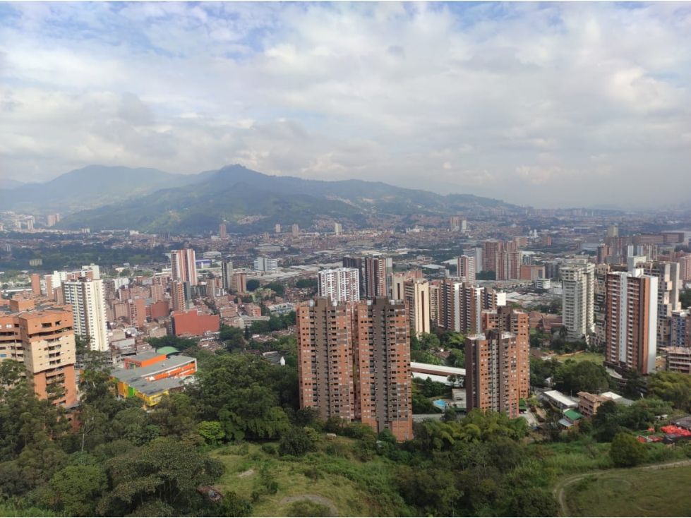 Apartamento en arriendo Antioquia Sabaneta Sabaneta 127 m2 Habitaciones 3 Baños 4 Garajes 2 Precio $3900000