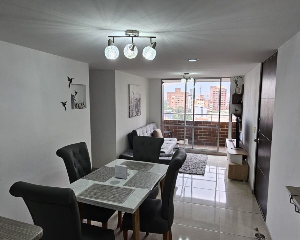 Apartamento en arriendo Antioquia Medellín Los Colores 69 m2 Habitaciones 3 Baños 2 Garajes 1 Precio $3200000